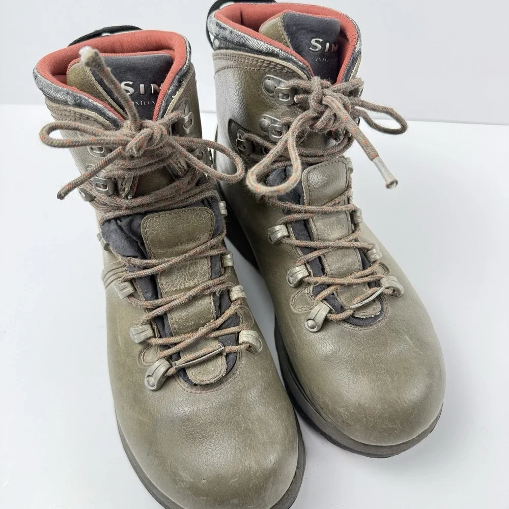 Simms Freestone Wading Boots Size 9 Green Vibram Sole Fly Fishing River Fish